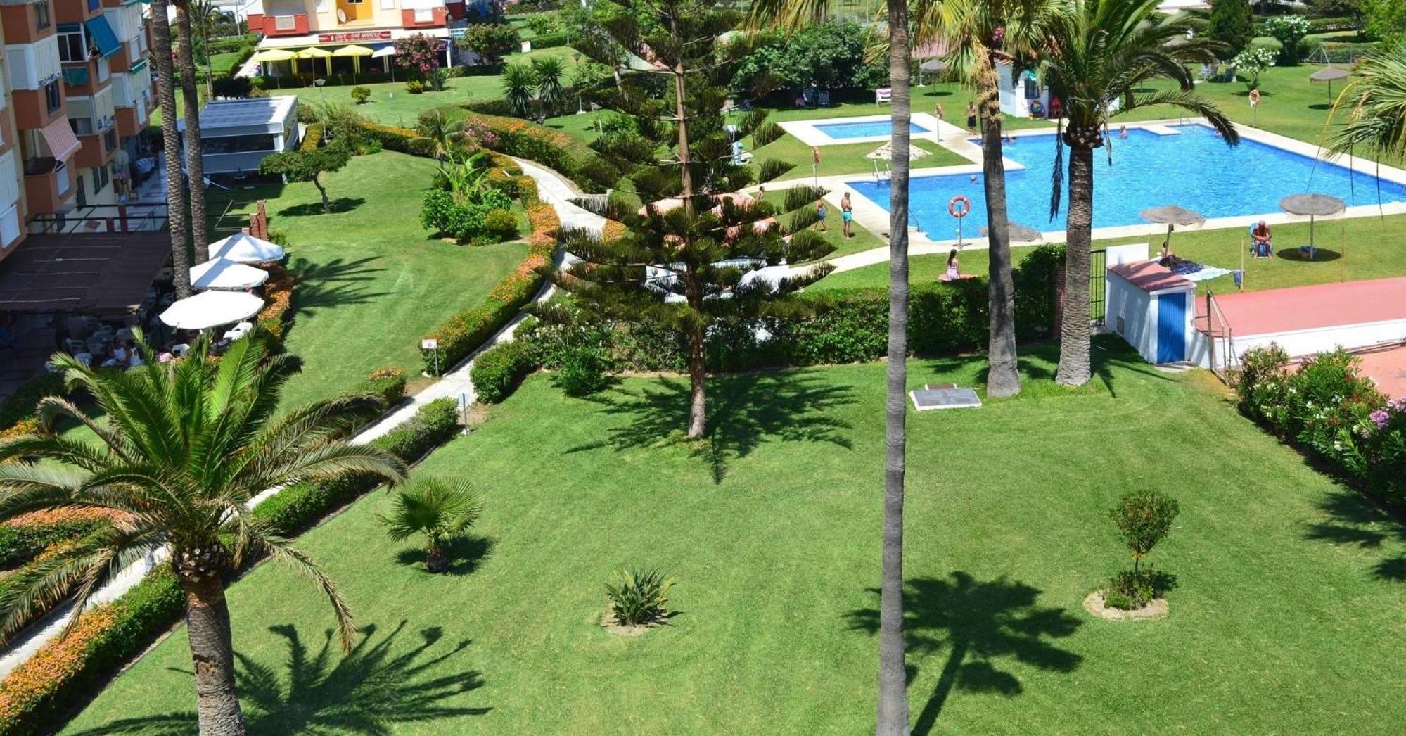 Spacious 1 Bedroom Apartment, Beach Front, Torrox Costa Exteriér fotografie