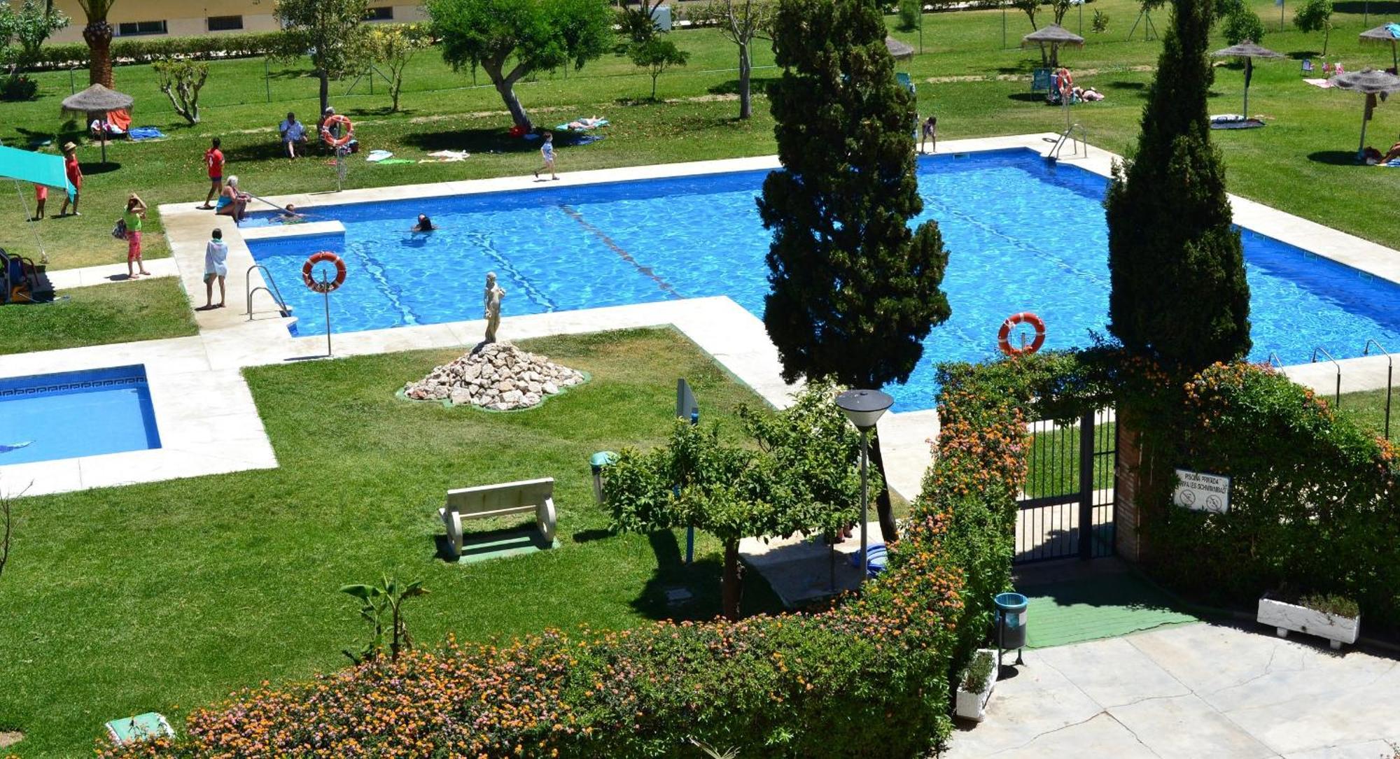 Spacious 1 Bedroom Apartment, Beach Front, Torrox Costa Exteriér fotografie